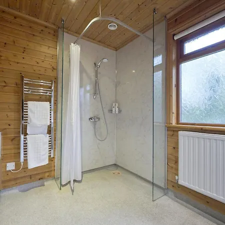 Fieldfare With Hot-tub 度假居 卡莱尔